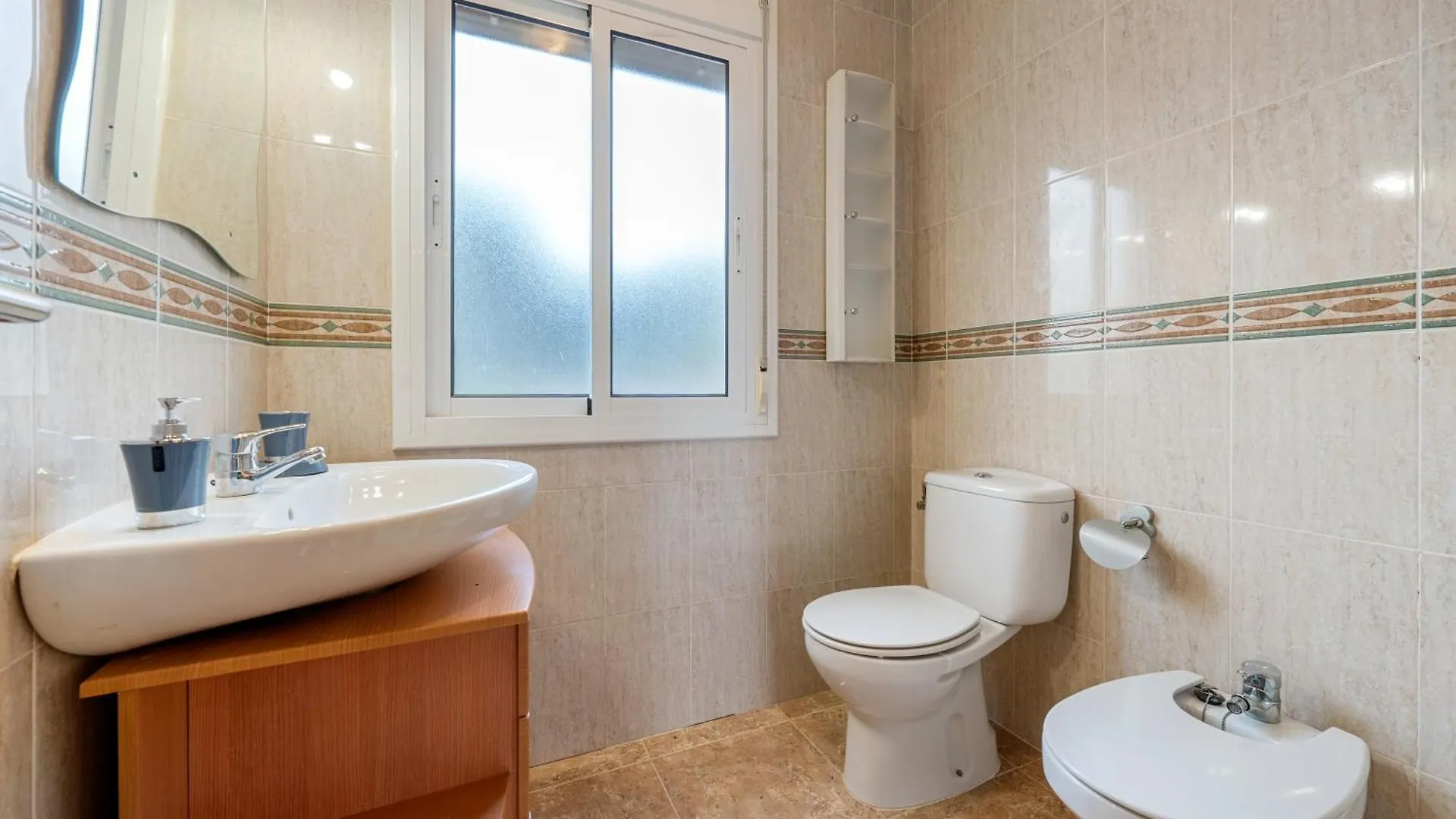 Casa Scarlet Villa Cabra del Camp 0*,  Spain